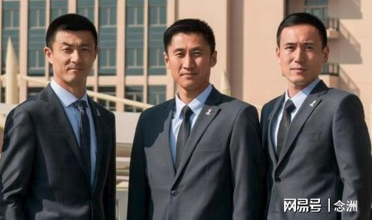 记者:费内巴切仍在和曼城谈阿克转会费,预计700万+150万镑