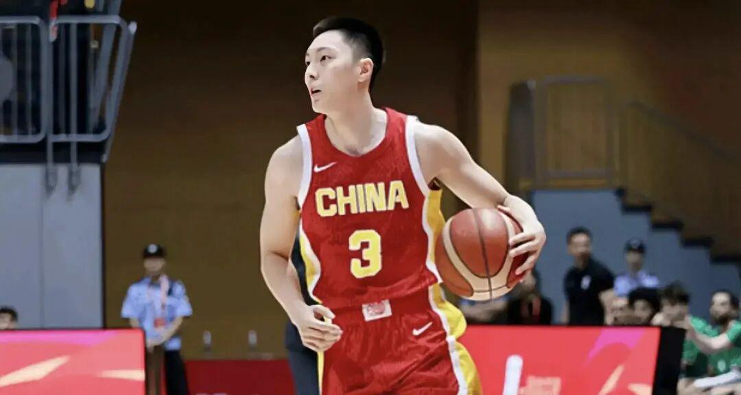 特雷·杨4900万选项在即 奇才面临合同考验