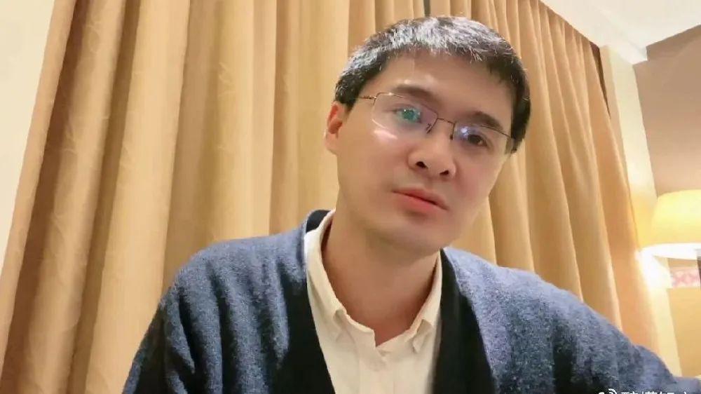 熊猫体育下滑得有点那快，卡塞米罗3次被过全场最高+5次丢失球权