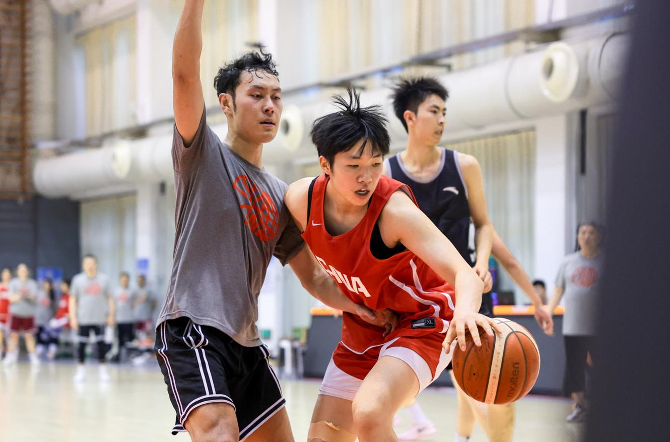 巴黎卖拉莫斯+李刚仁收入破亿，将求购阿克利乌什、迪奥曼德