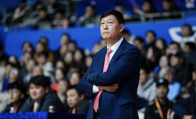 硬刚乔丹科比，怒喷米勒！身价亿万的他究竟有多豪横？