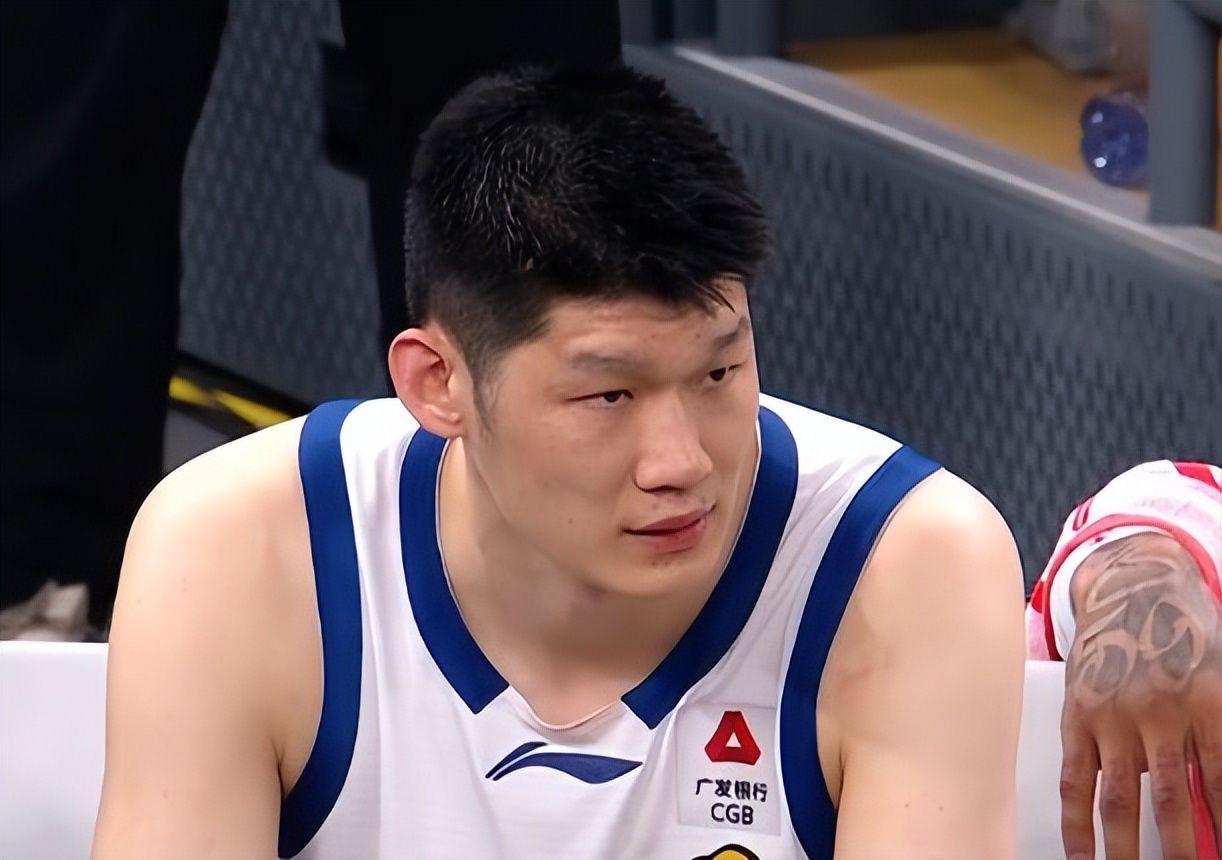 NBA神操作:马刺出台地域限购,直接取消外地尼克斯球迷门票订单
