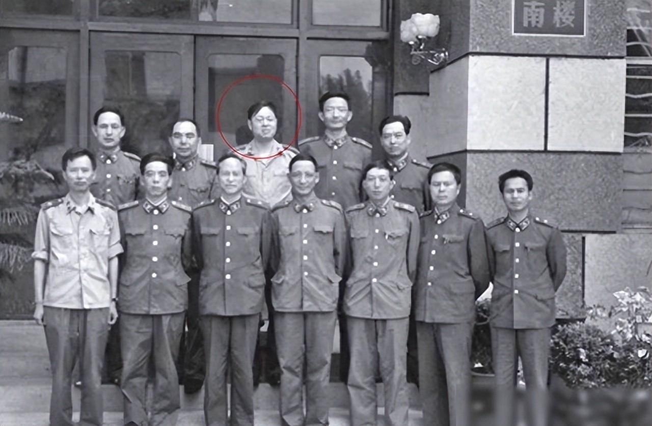 名记预测老鹰大概率不执行库明加选项