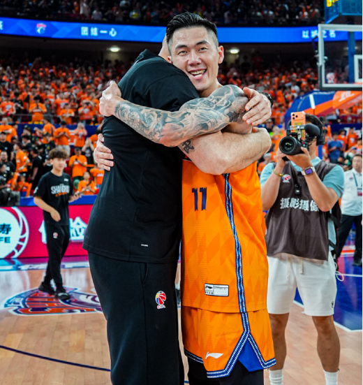 第三次冲击NBA!郭昊文有望代表国王打夏季联赛,这次能圆梦吗?