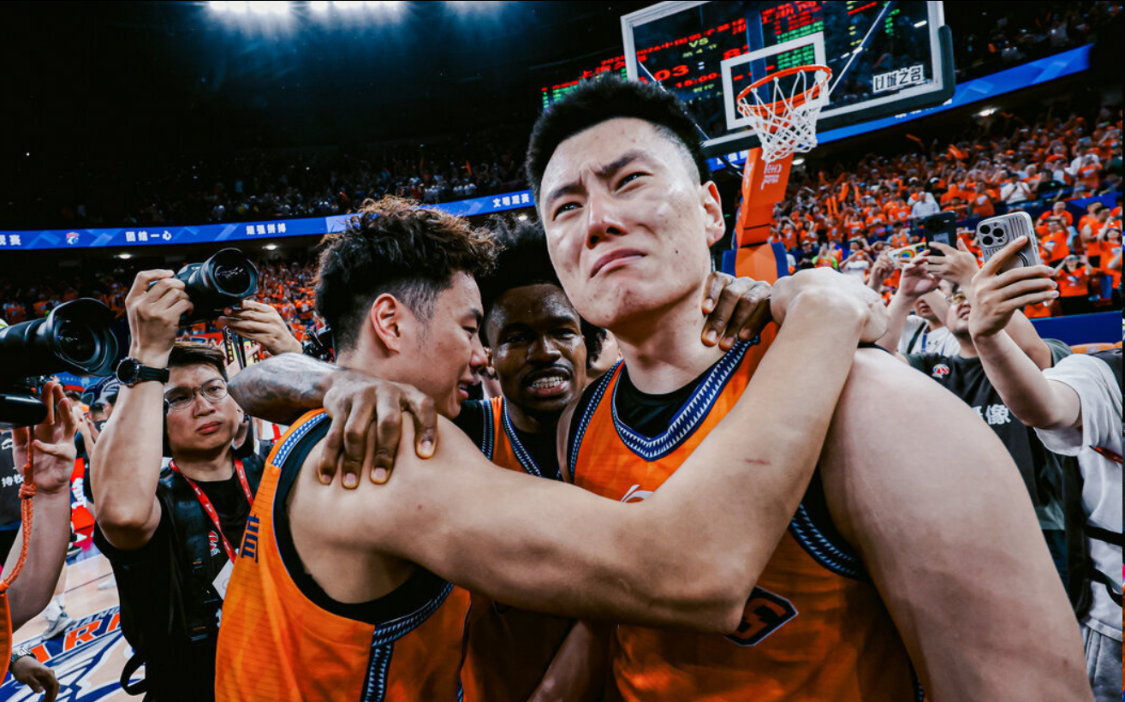 熊猫体育NBA总决赛生死战前瞻！马刺能否触底反弹？胜负密码就在此