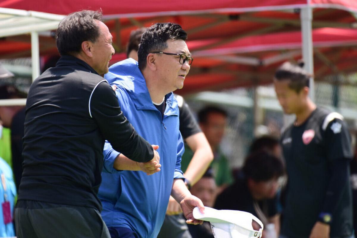 热火仅两种情况才会交易米切尔
