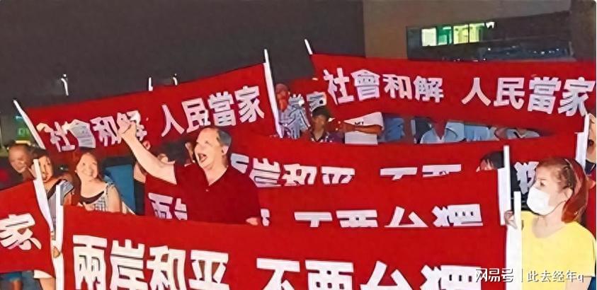 克拉克加公开赛穿球衣遭嘘仍抓鸟